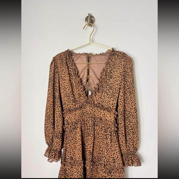 EUC Leopard Print Frill Trim Plunge Open Back Flounce Sleeve Dress Size XS - Picture 6 of 14